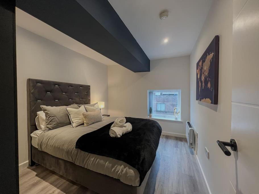 Orange Rentals-High Spec, Midnight Suite, Sleeps 4-Pets Welcome! Liverpool Exteriér fotografie