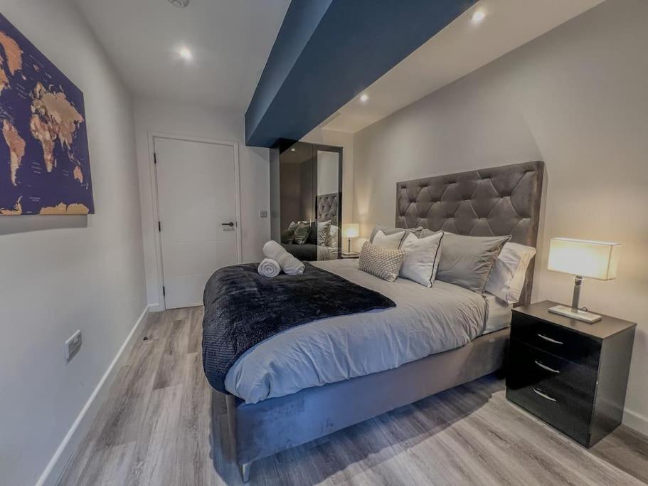 Orange Rentals-High Spec, Midnight Suite, Sleeps 4-Pets Welcome! Liverpool Exteriér fotografie